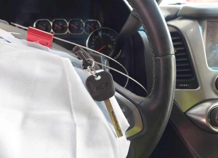 Photo 11 of 2018 Chevrolet Suburban LS (VIN 1GNSKGKC6JR259504)