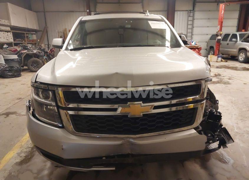 Photo 12 of 2016 Chevrolet Suburban LS (VIN 1GNSKGKC7GR469795)