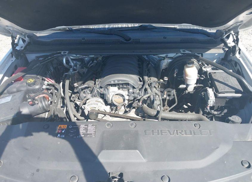 Photo 10 of 2016 Chevrolet Suburban LS (VIN 1GNSKGKC8GR461205)