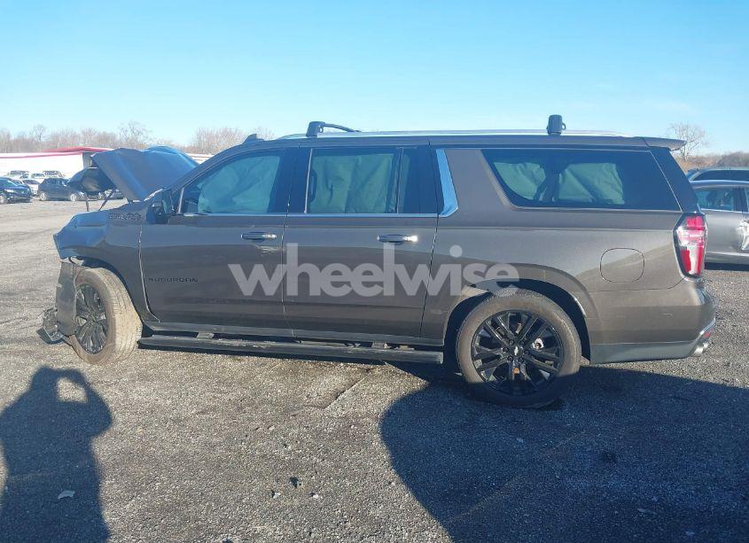 Photo 14 of 2021 Chevrolet Suburban 4WD HIGH COUNTRY (VIN 1GNSKGKL0MR188370)