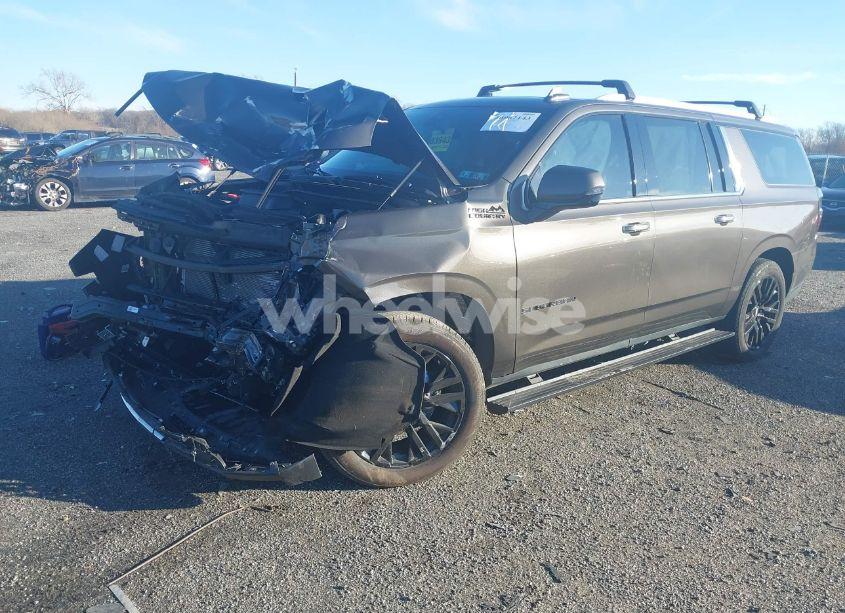 Photo 2 of 2021 Chevrolet Suburban 4WD HIGH COUNTRY (VIN 1GNSKGKL0MR188370)