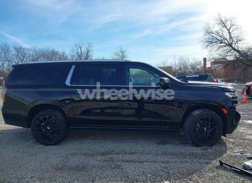 Photo 14 of 2024 Chevrolet Suburban 4WD HIGH COUNTRY (VIN 1GNSKGKL3RR235642)