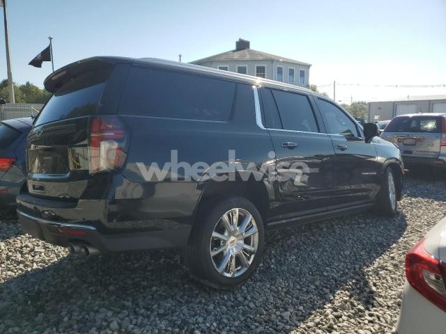 Photo 2 of 2021 CHEVROLET SUBURBAN K1500 HIGH COUNTRY N/A (VIN 1GNSKGKL8MR314815)