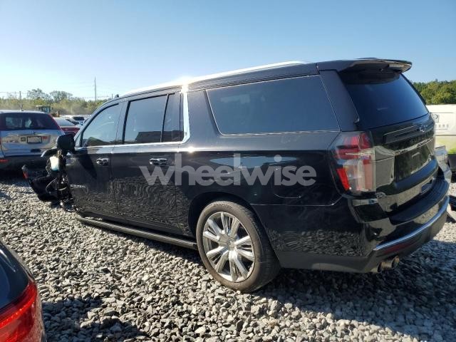 Photo 3 of 2021 CHEVROLET SUBURBAN K1500 HIGH COUNTRY N/A (VIN 1GNSKGKL8MR314815)