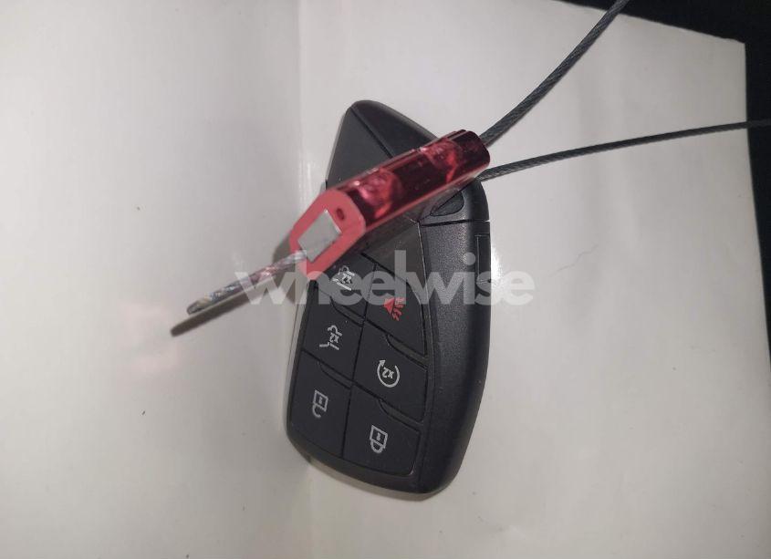 Photo 11 of 2022 Chevrolet Suburban 4WD HIGH COUNTRY (VIN 1GNSKGKLXNR151036)