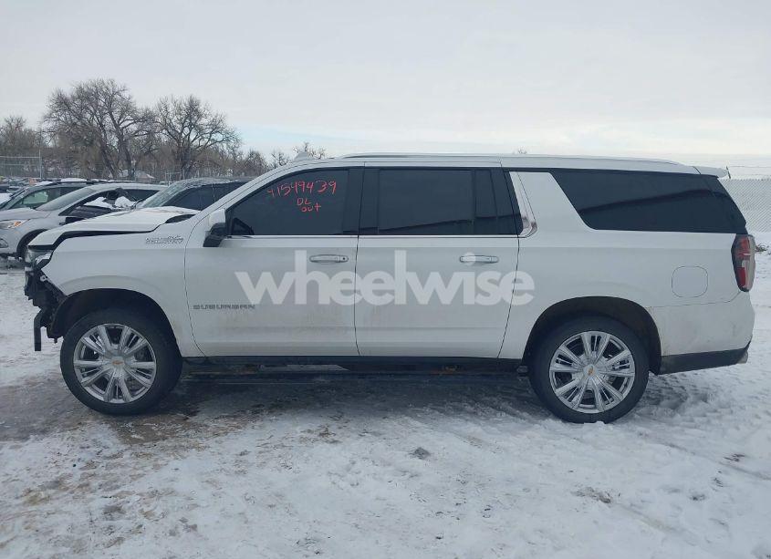 Photo 15 of 2022 Chevrolet Suburban 4WD HIGH COUNTRY (VIN 1GNSKGKLXNR151036)