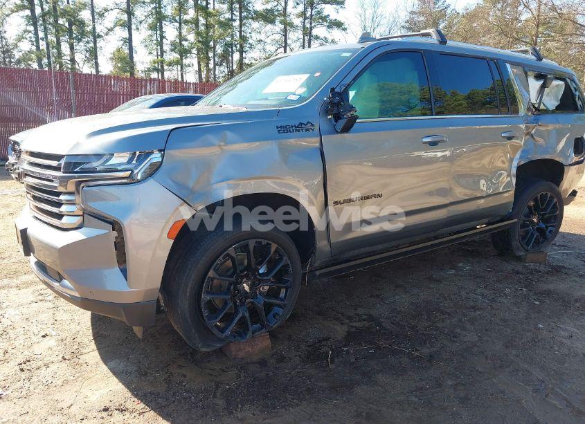 Photo 2 of 2023 Chevrolet Suburban 4WD HIGH COUNTRY (VIN 1GNSKGKLXPR235313)