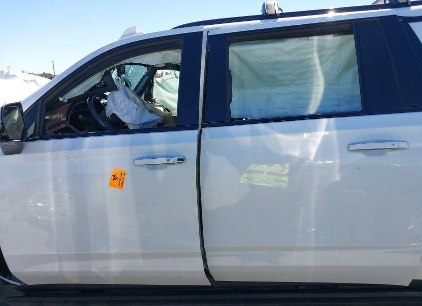 Photo 14 of 2022 Chevrolet Suburban 4WD HIGH COUNTRY (VIN 1GNSKGKT1NR291931)