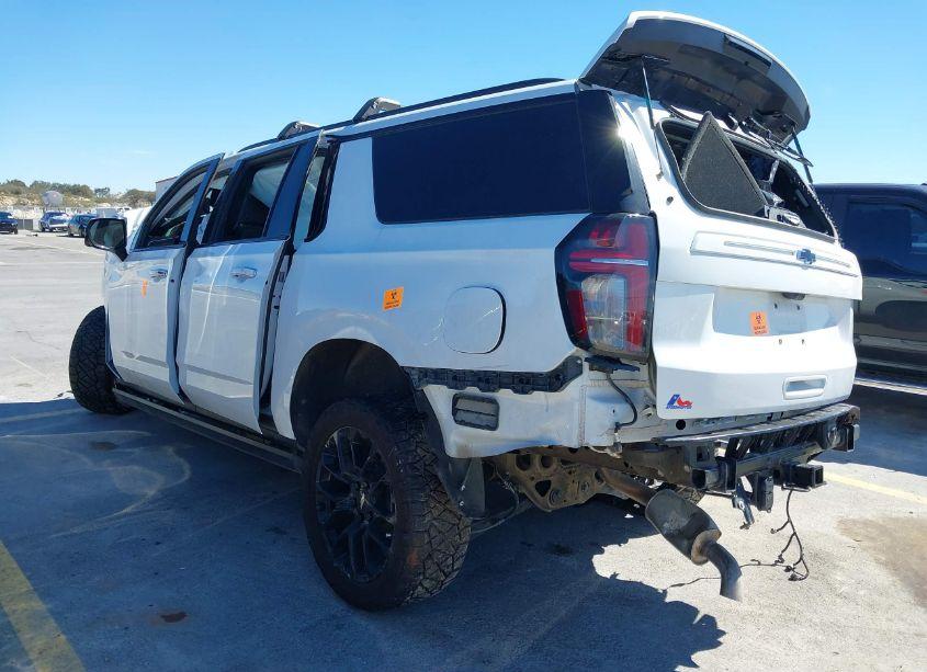 Photo 3 of 2022 Chevrolet Suburban 4WD HIGH COUNTRY (VIN 1GNSKGKT1NR291931)