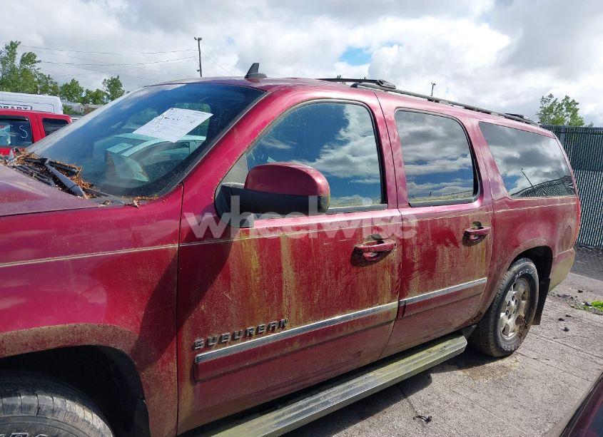 Photo 14 of 2011 Chevrolet Suburban 1500 LS (VIN 1GNSKHE33BR267353)