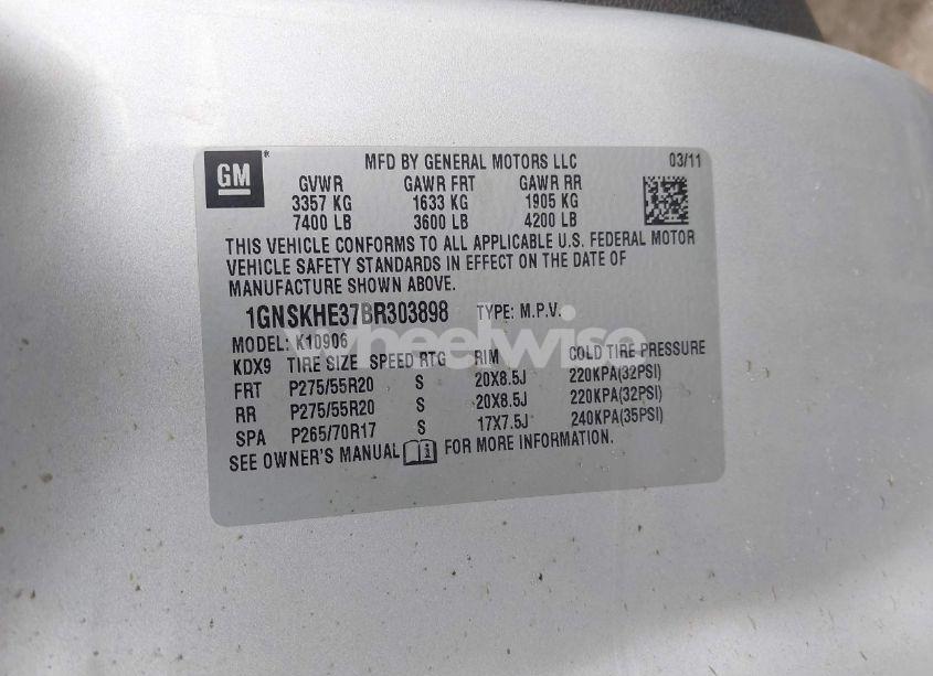 Photo 9 of 2011 Chevrolet Suburban 1500 LS (VIN 1GNSKHE37BR303898)