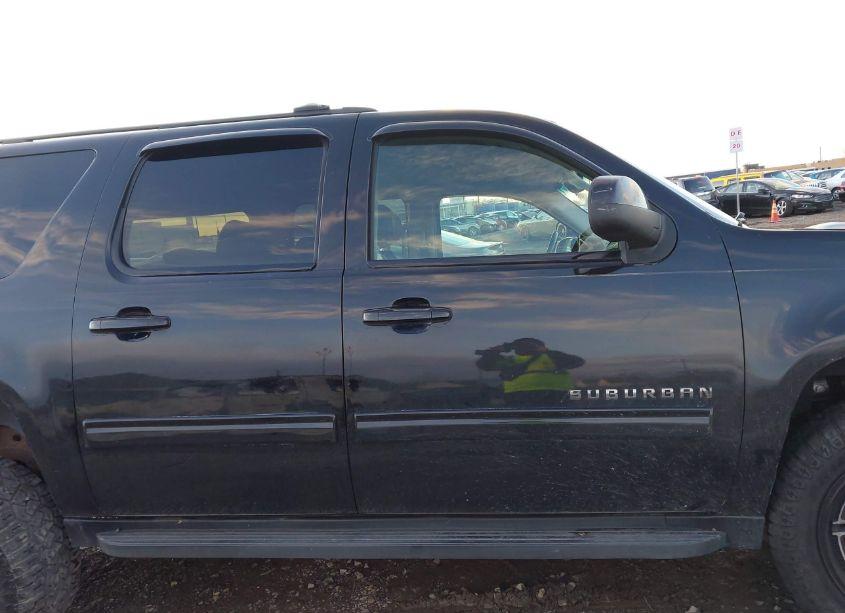 Photo 13 of 2011 Chevrolet Suburban 1500 LS (VIN 1GNSKHE39BR177477)