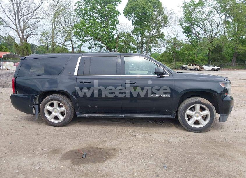 Photo 13 of 2015 Chevrolet Suburban 1500 LS (VIN 1GNSKHEC1FR207500)