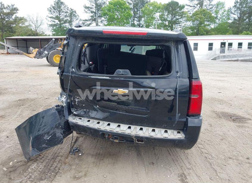 Photo 16 of 2015 Chevrolet Suburban 1500 LS (VIN 1GNSKHEC1FR207500)