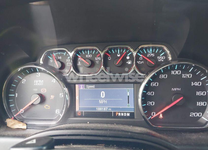 Photo 7 of 2015 Chevrolet Suburban 1500 LS (VIN 1GNSKHEC1FR207500)