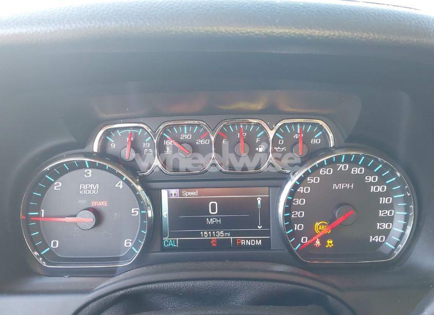 Photo 7 of 2016 Chevrolet Suburban LT (VIN 1GNSKHKC0GR177430)