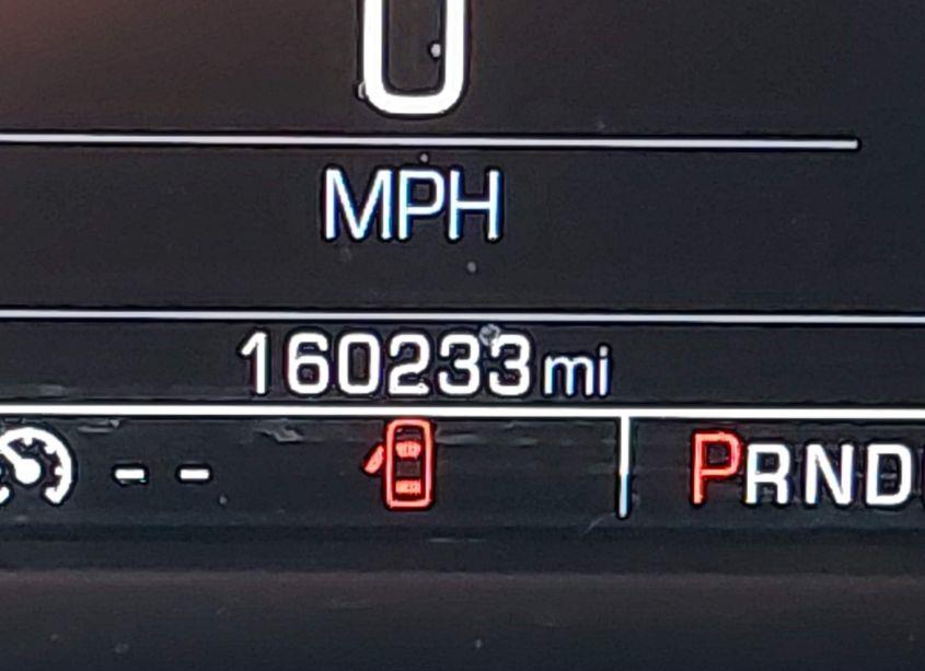 Photo 15 of 2016 Chevrolet Suburban LT (VIN 1GNSKHKC0GR335474)