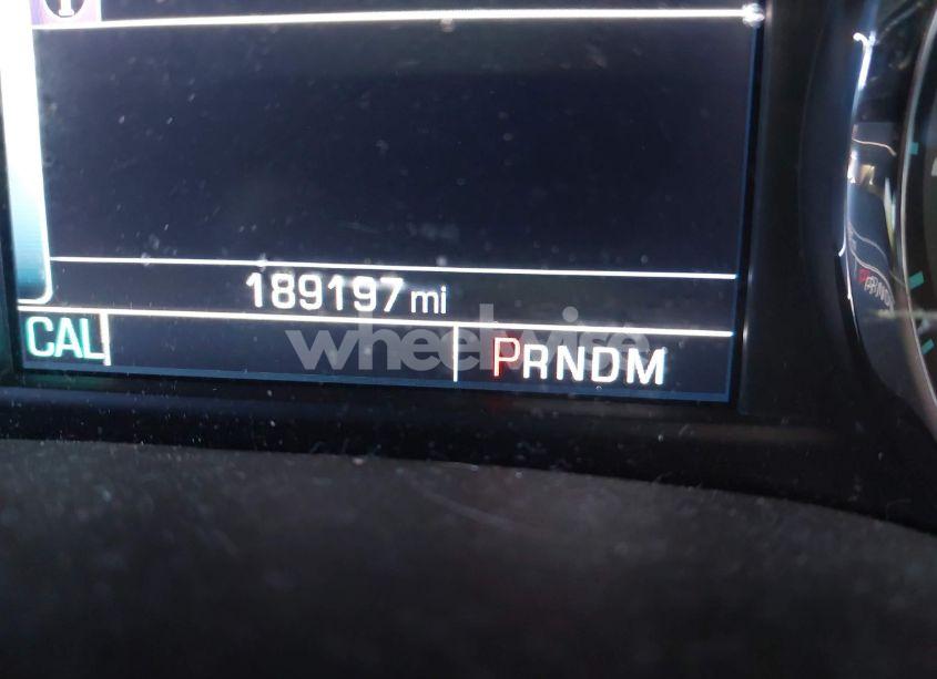 Photo 15 of 2016 Chevrolet Suburban LT (VIN 1GNSKHKC0GR432609)