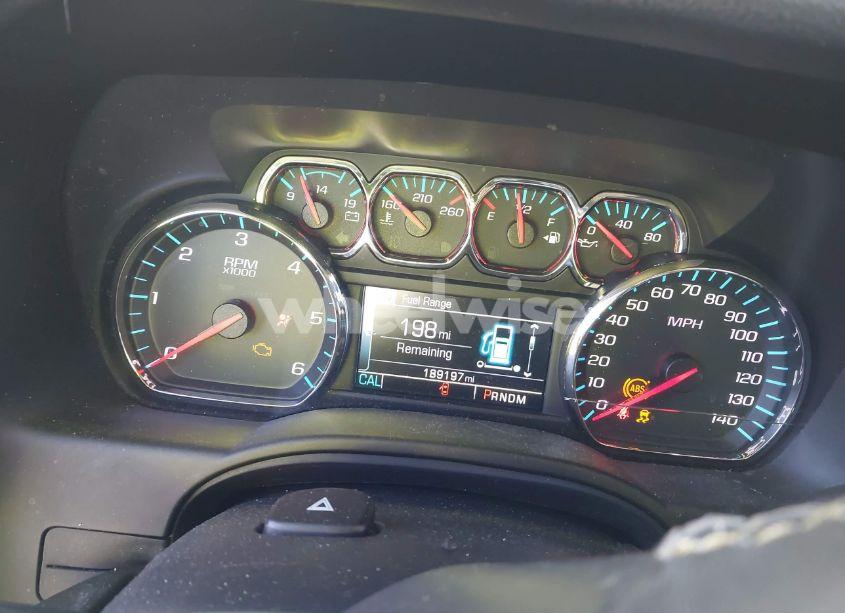 Photo 7 of 2016 Chevrolet Suburban LT (VIN 1GNSKHKC0GR432609)