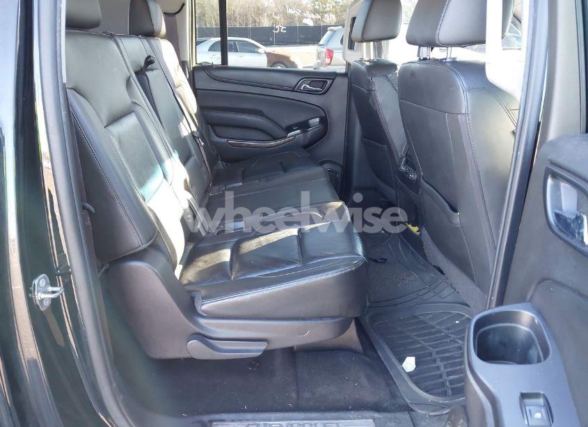 Photo 8 of 2016 Chevrolet Suburban LT (VIN 1GNSKHKC0GR432609)