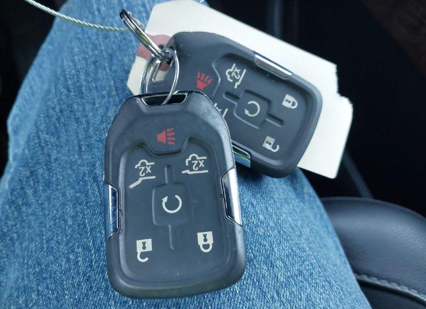 Photo 11 of 2018 Chevrolet Suburban LT (VIN 1GNSKHKC0JR126016)