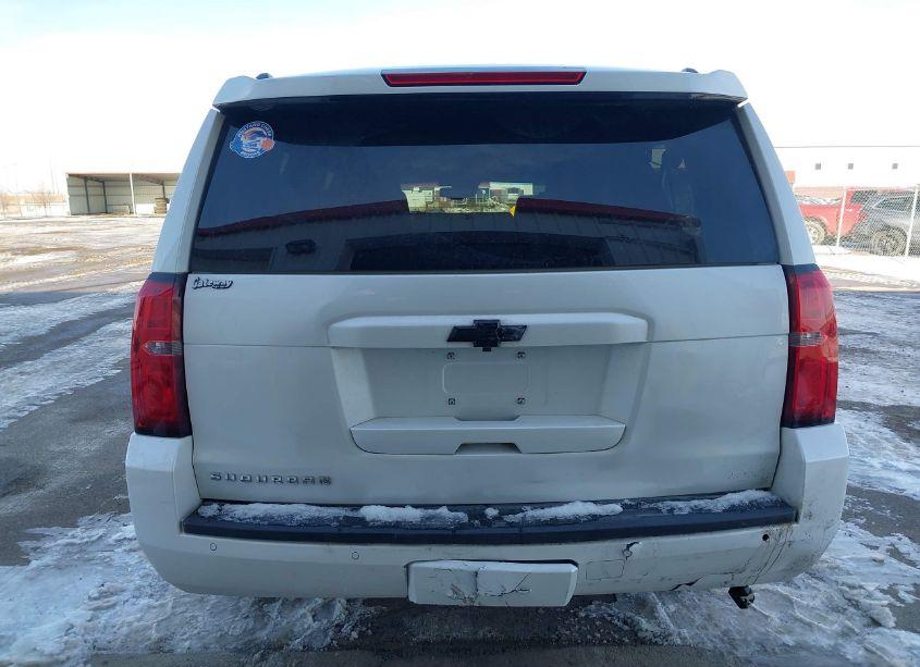 Photo 16 of 2018 Chevrolet Suburban LT (VIN 1GNSKHKC0JR126016)