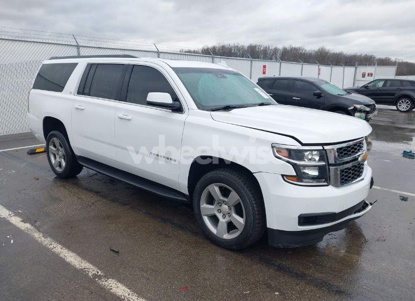 2018 Chevrolet Suburban LT (VIN 1GNSKHKC0JR351777) main photo