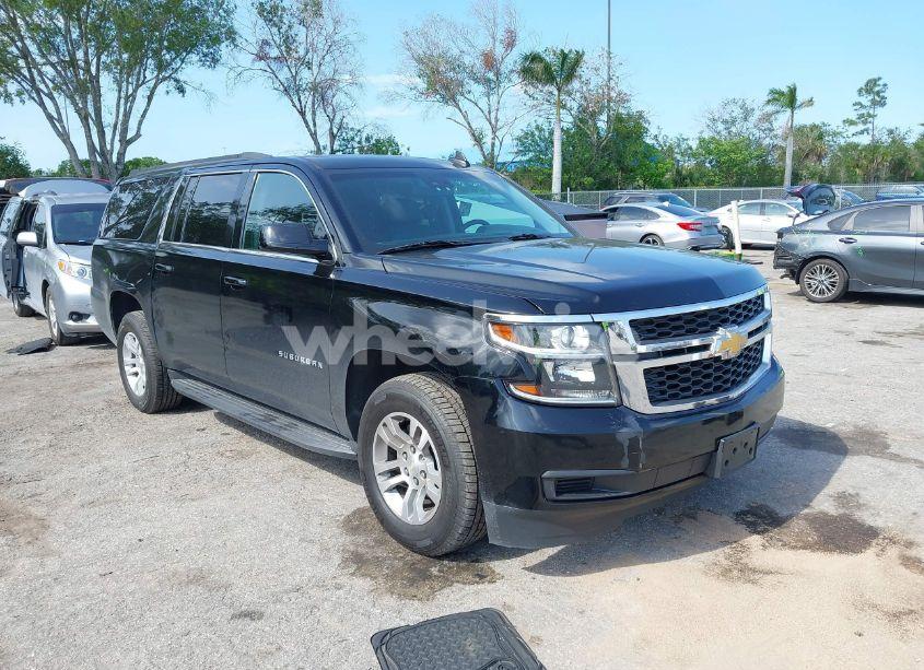 2019 Chevrolet Suburban LT (VIN 1GNSKHKC0KR203405) main photo