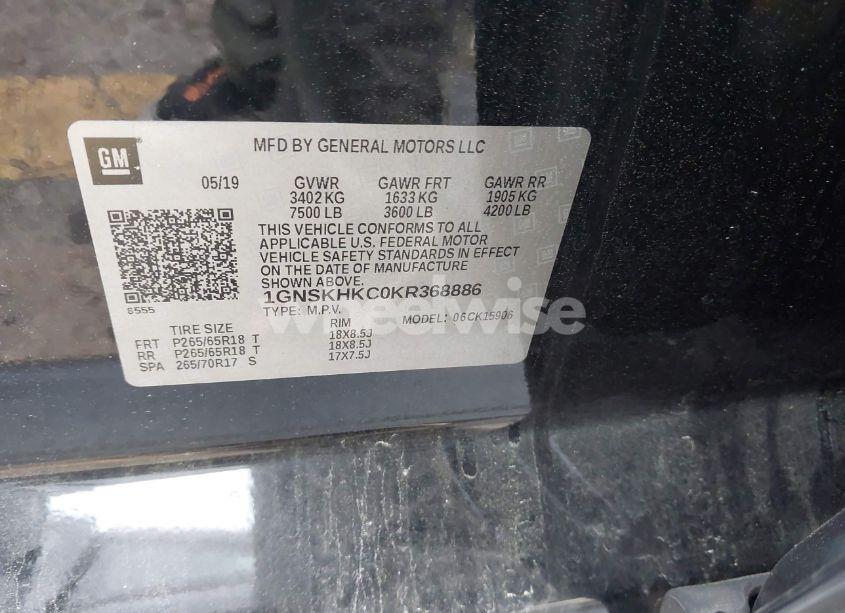 Photo 9 of 2019 Chevrolet Suburban LT (VIN 1GNSKHKC0KR368886)