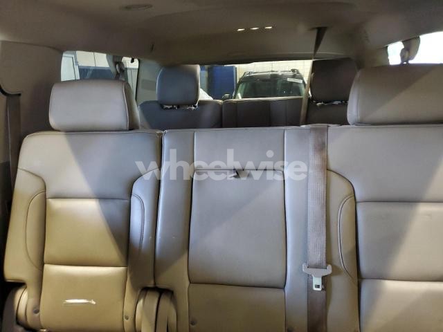 2016 CHEVROLET SUBURBAN K1500 LT (VIN 1GNSKHKC1GR353207) main photo