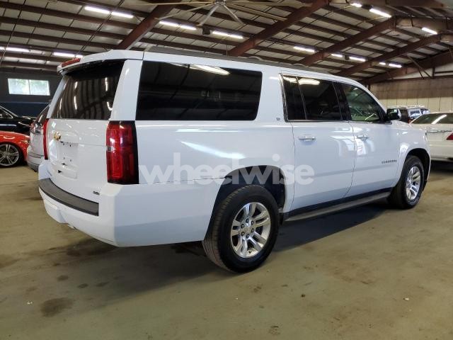 Photo 5 of 2016 CHEVROLET SUBURBAN K1500 LT (VIN 1GNSKHKC1GR353207)