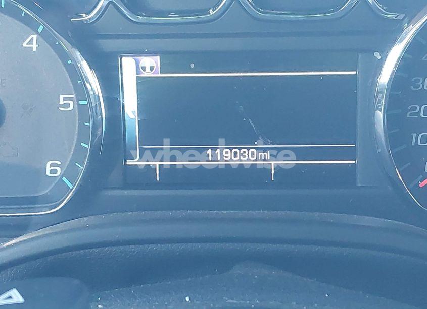 Photo 14 of 2020 Chevrolet Suburban 4WD LT (VIN 1GNSKHKC1LR202300)