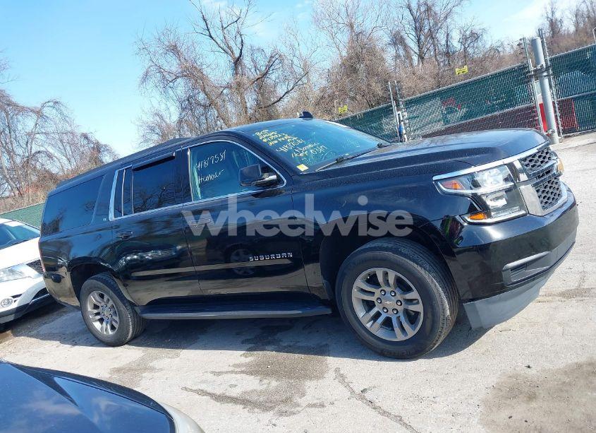 Photo 13 of 2020 Chevrolet Suburban 4WD LT (VIN 1GNSKHKC1LR302557)