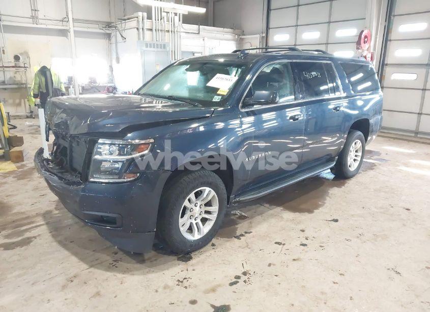 Photo 2 of 2017 Chevrolet Suburban LT (VIN 1GNSKHKC2HR392132)