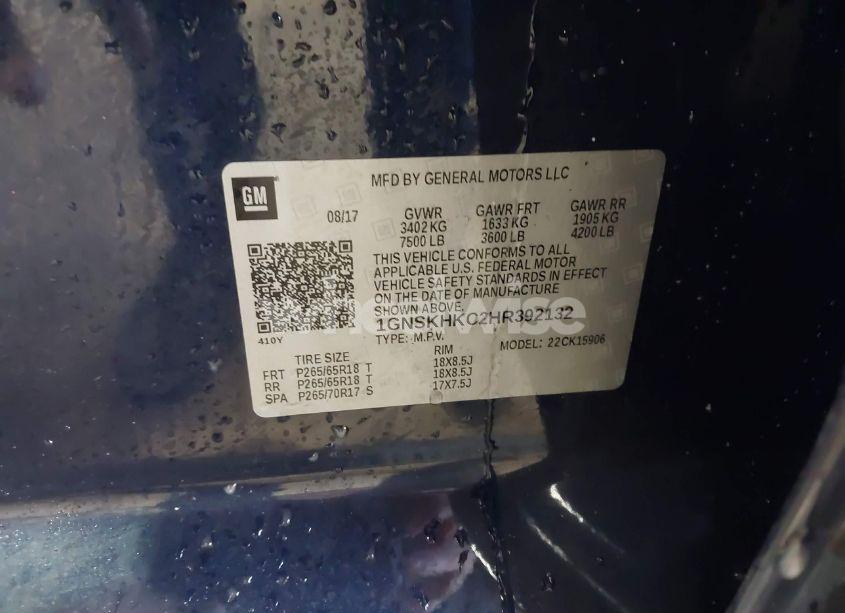 Photo 9 of 2017 Chevrolet Suburban LT (VIN 1GNSKHKC2HR392132)