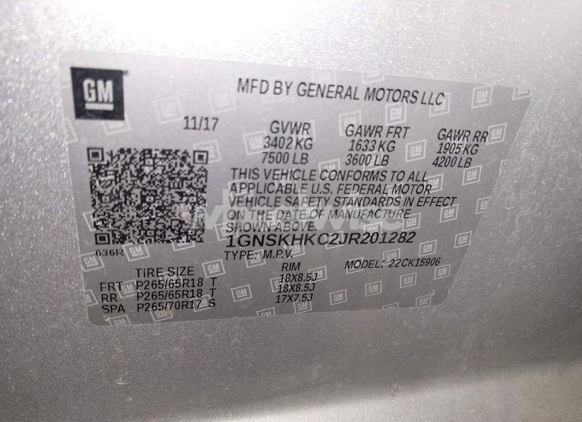 Photo 9 of 2018 Chevrolet Suburban LT (VIN 1GNSKHKC2JR201282)