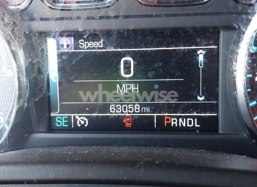 Photo 7 of 2019 Chevrolet Suburban LT (VIN 1GNSKHKC2KR297254)