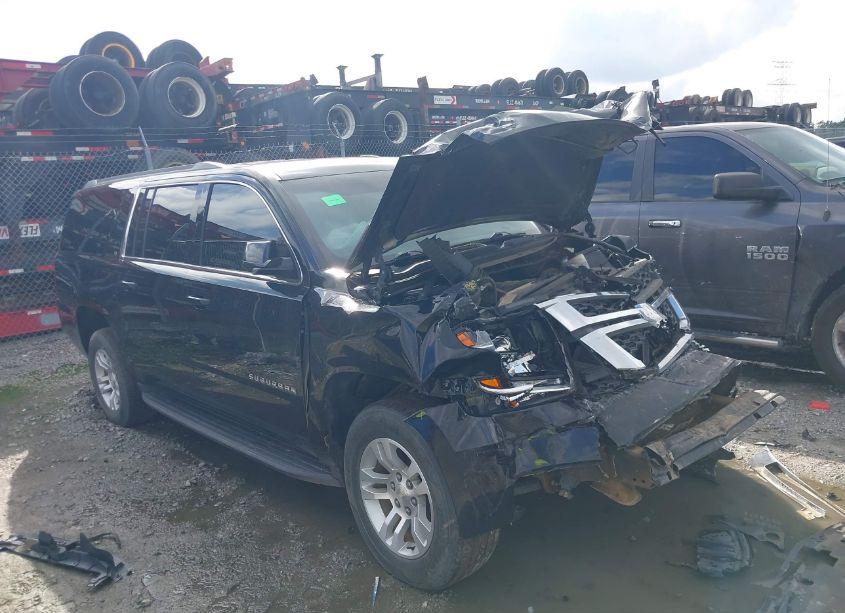 Photo 13 of 2019 Chevrolet Suburban LT (VIN 1GNSKHKC2KR404237)