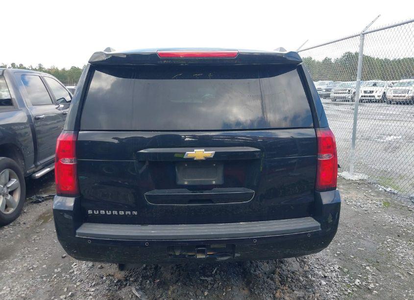 Photo 16 of 2019 Chevrolet Suburban LT (VIN 1GNSKHKC2KR404237)