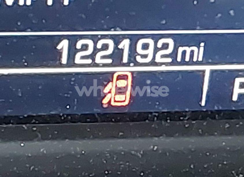 Photo 15 of 2020 Chevrolet Suburban 4WD LT (VIN 1GNSKHKC2LR112606)