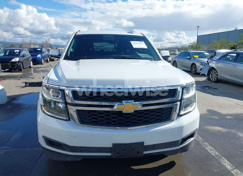 Photo 13 of 2016 Chevrolet Suburban LT (VIN 1GNSKHKC3GR248524)