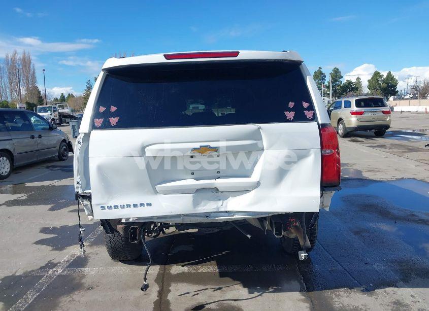 Photo 17 of 2016 Chevrolet Suburban LT (VIN 1GNSKHKC3GR248524)