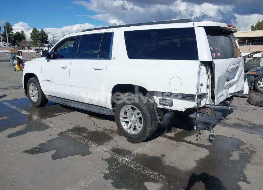 Photo 3 of 2016 Chevrolet Suburban LT (VIN 1GNSKHKC3GR248524)