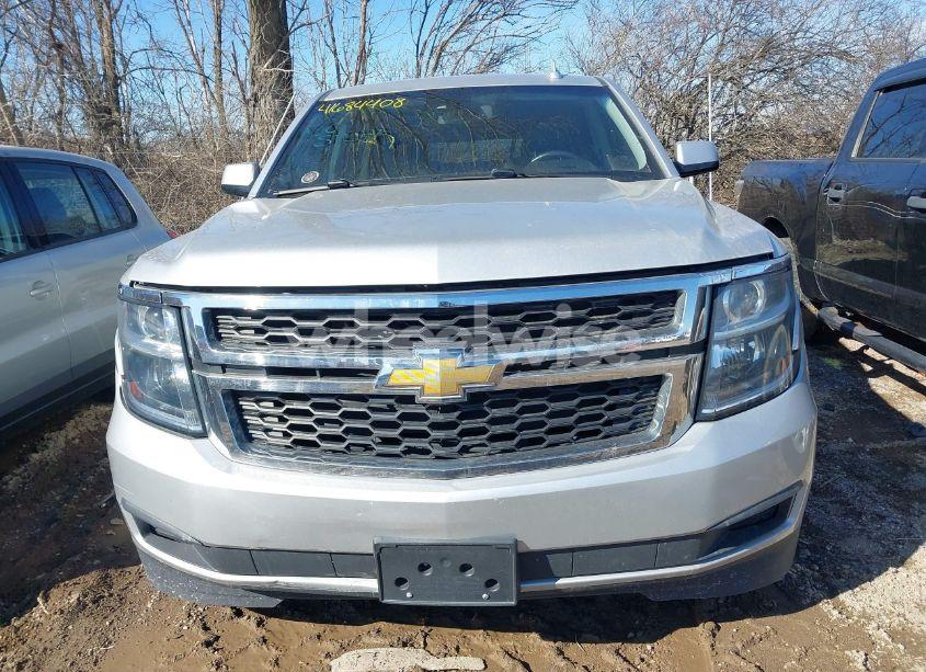 Photo 12 of 2017 Chevrolet Suburban LT (VIN 1GNSKHKC3HR162406)