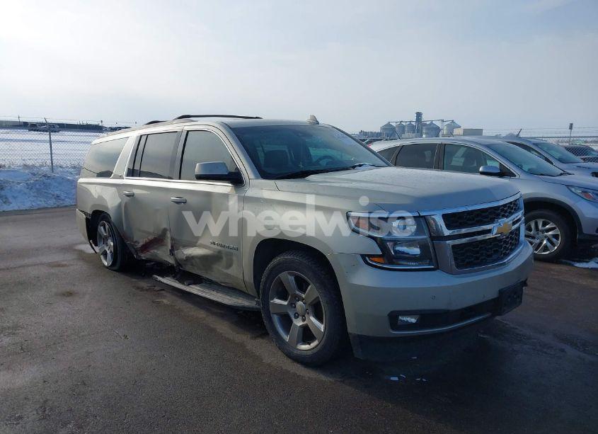 2017 Chevrolet Suburban LT (VIN 1GNSKHKC3HR334076) main photo