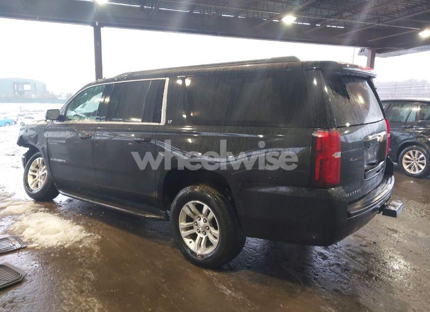 Photo 3 of 2018 Chevrolet Suburban LT (VIN 1GNSKHKC3JR211884)