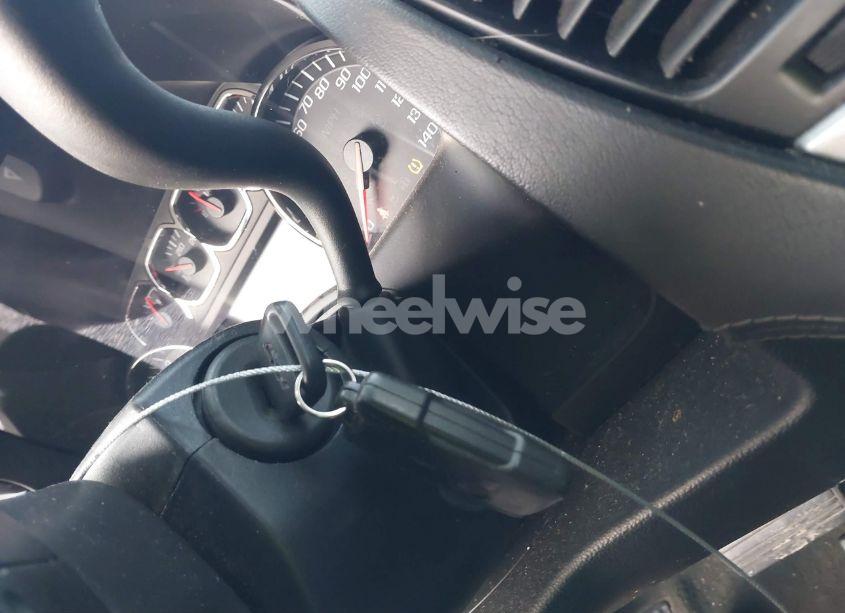 Photo 11 of 2015 Chevrolet Suburban 1500 LS (VIN 1GNSKHKC4FR288030)