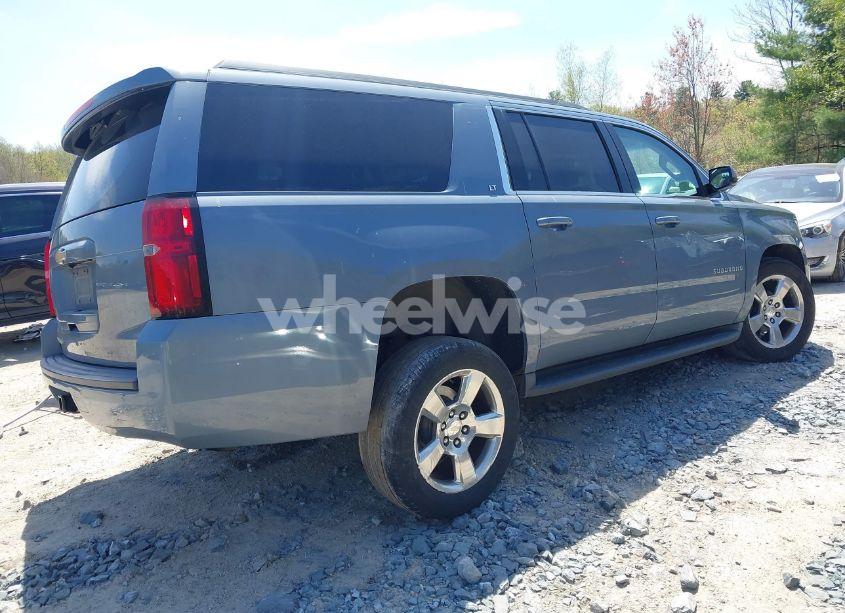 Photo 4 of 2016 Chevrolet Suburban LT (VIN 1GNSKHKC4GR427591)