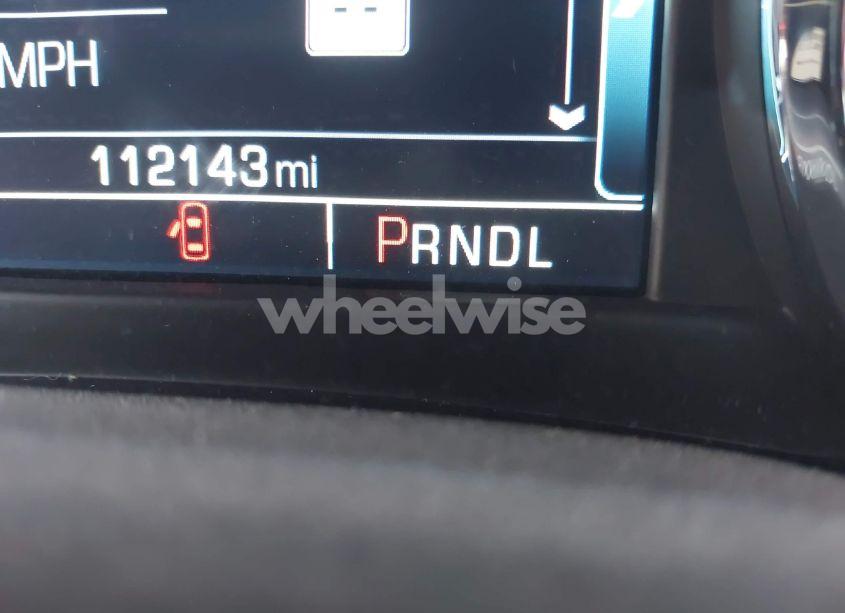 Photo 15 of 2018 Chevrolet Suburban LT (VIN 1GNSKHKC4JR172285)