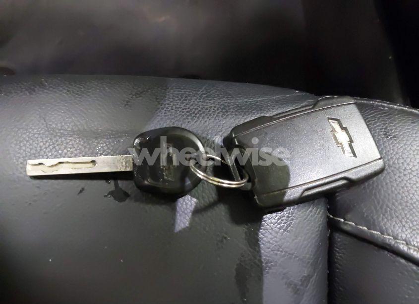 Photo 11 of 2019 Chevrolet Suburban LT (VIN 1GNSKHKC4KR289284)